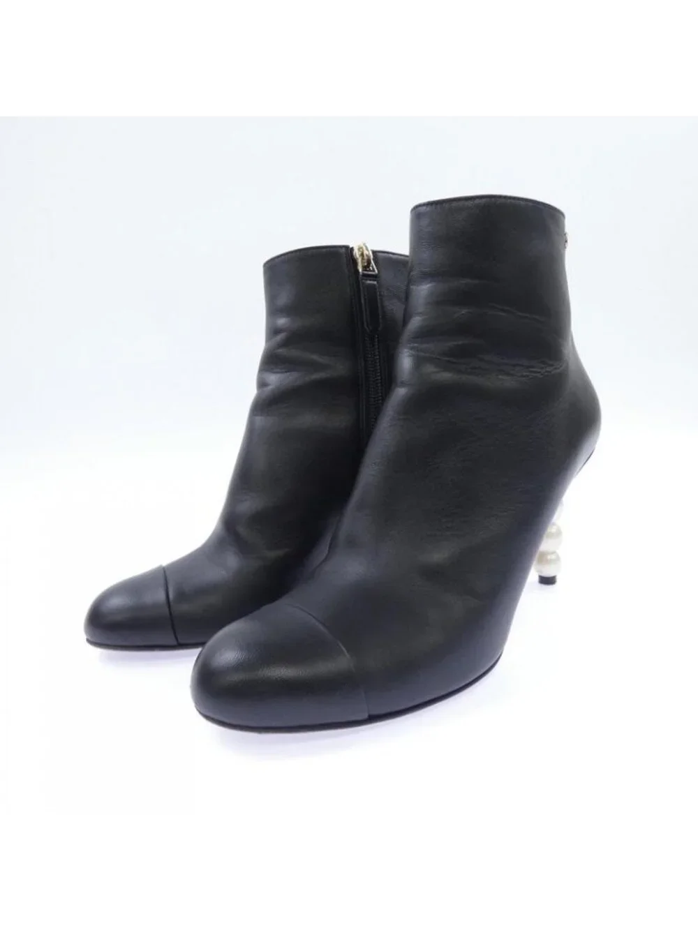 Chanel Boots Lambskin Black - Picture 3 of 6